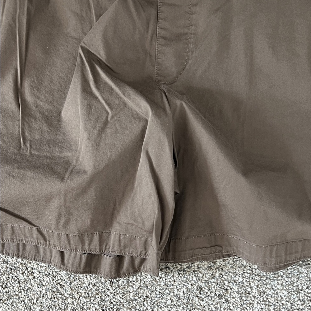 Abercrombie & Fitch Brown Shorts - Picture 6 of 6